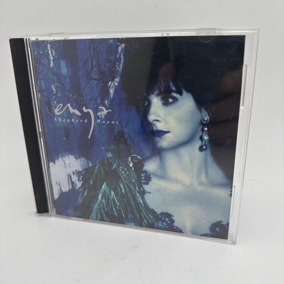 Shepherd Moons by Enya (CD, Nov-1991, Reprise) - Picture 1 of 3